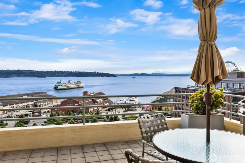 Property photo for 1107 1st Avenue #1303, Seattle photo 32