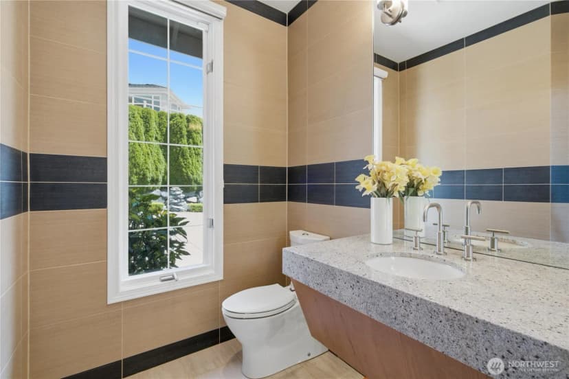 Property photo for 15423 Se 58th Street, Bellevue photo 22