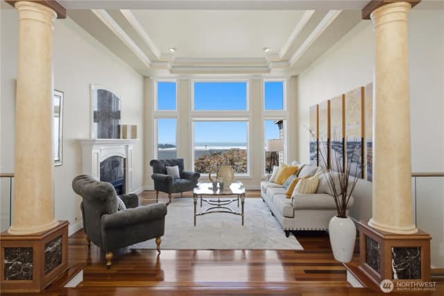 Property photo for 15423 Se 58th Street, Bellevue photo 4