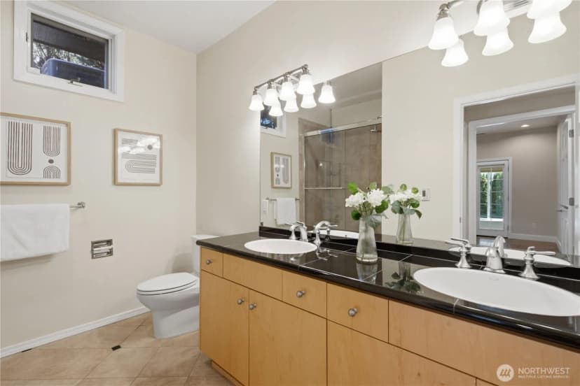 Property photo for 15423 Se 58th Street, Bellevue photo 32