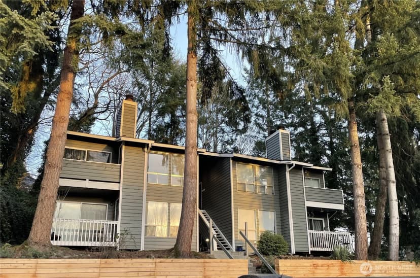 Property photo for 16518 Ne 85th Street, Redmond