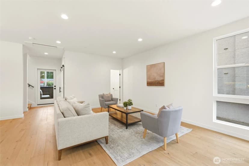 Property photo for 1508 Ne 147th Street, Shoreline photo 19