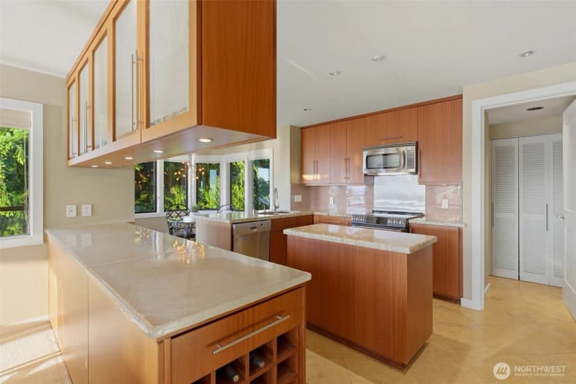 Property photo for 3016 N Narrows Drive #418, Tacoma photo 3