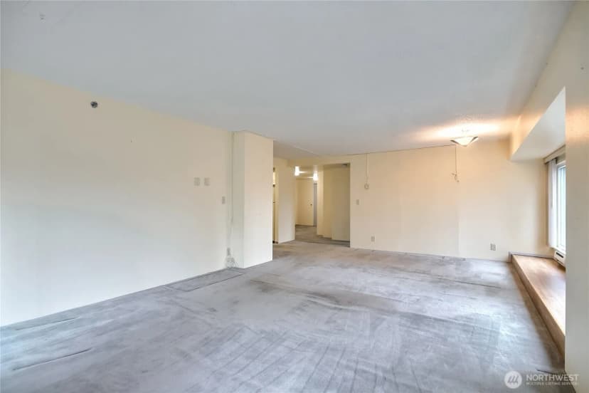 Property photo for 121 Vine Street #505, Seattle photo 9