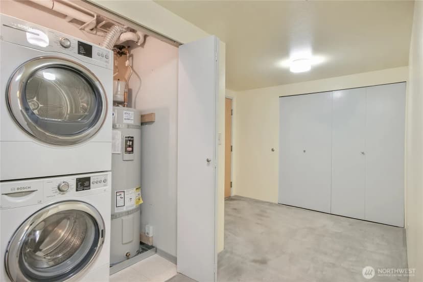 Property photo for 121 Vine Street #505, Seattle photo 17