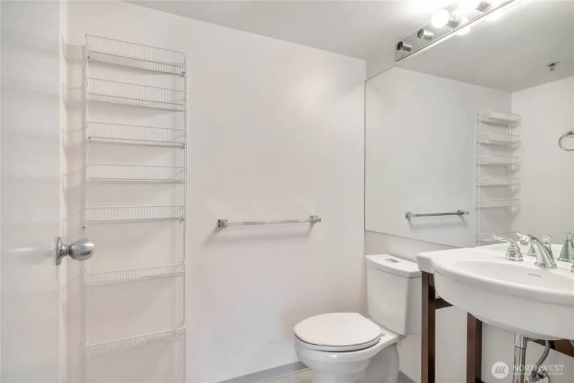 Property photo for 121 Vine Street #505, Seattle photo 14