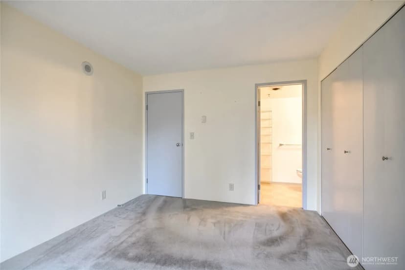 Property photo for 121 Vine Street #505, Seattle photo 12
