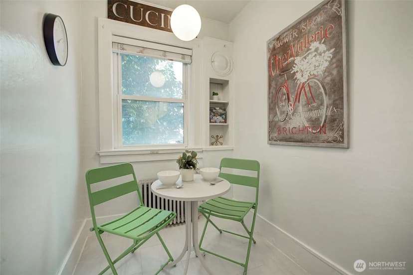 Property photo for 4725 15th Avenue Ne #16, Seattle photo 14