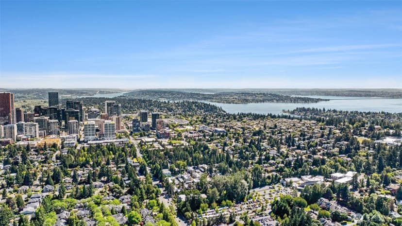 Property photo for 10398 Ne 17 Street #204, Bellevue photo 15