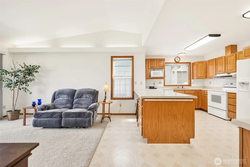 Property photo for 1000 13th Avenue Sw #18, Quincy photo 8