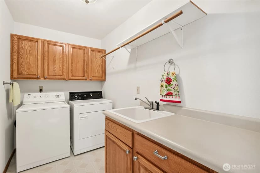 Property photo for 1000 13th Avenue Sw #18, Quincy photo 19