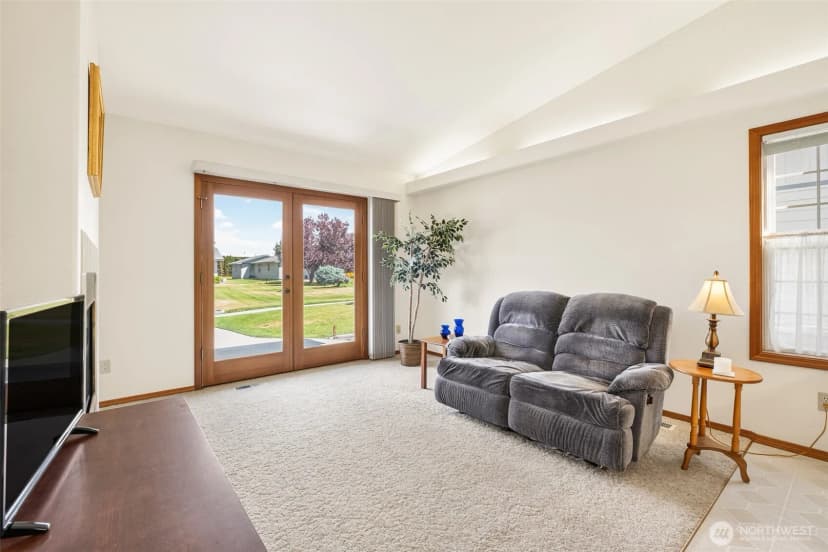 Property photo for 1000 13th Avenue Sw #18, Quincy photo 6
