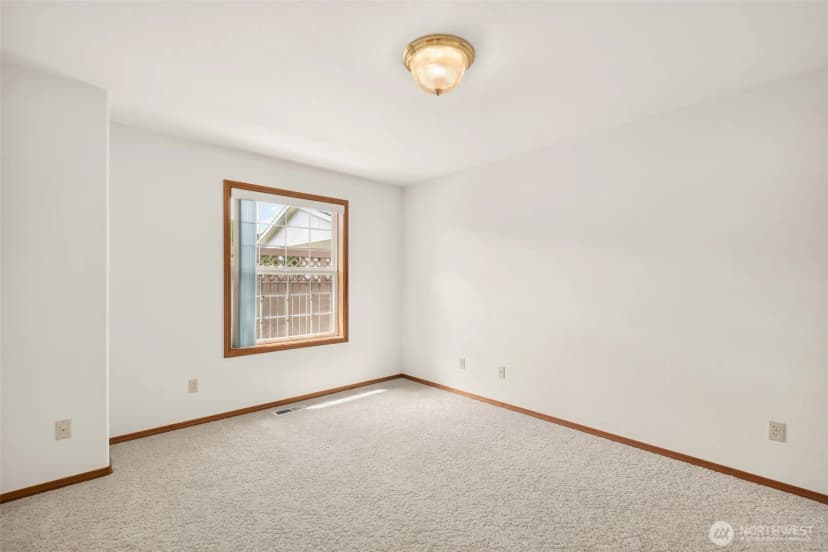 Property photo for 1000 13th Avenue Sw #18, Quincy photo 17