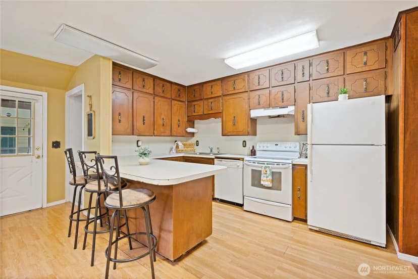 Property photo for 621 S Second Street, Toledo photo 22