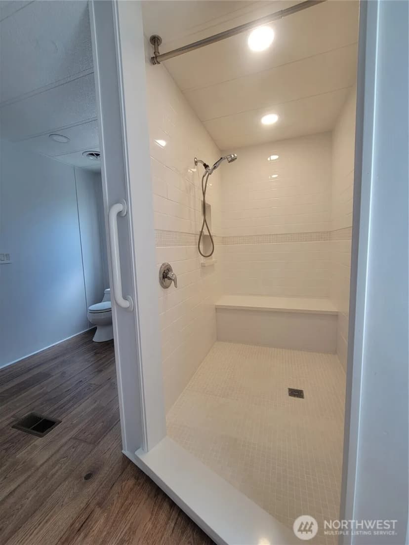 Property photo for 1427 100th Street Sw #82, Everett photo 14
