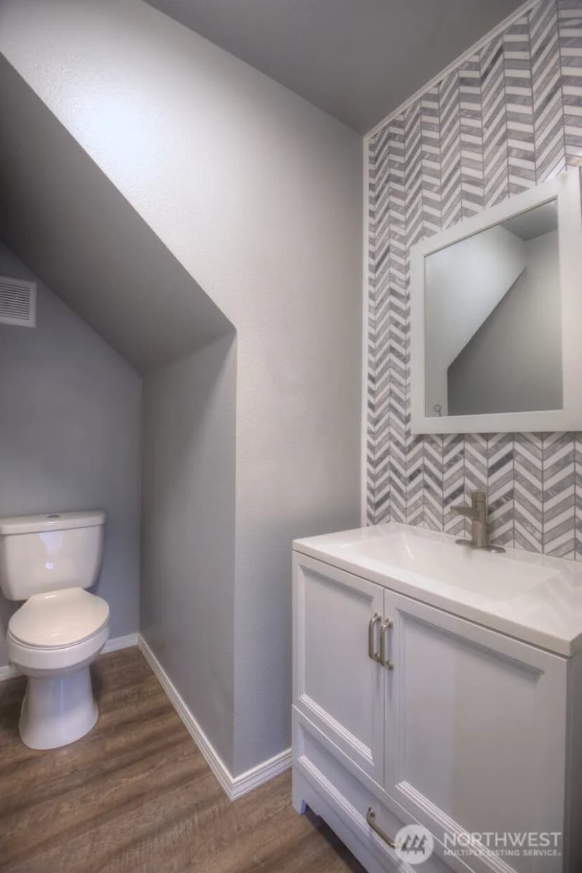 Property photo for 4043 Wonderwood Lane Se, Lacey photo 11