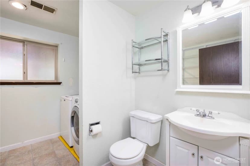 Property photo for 5194 Granada Place Se, Port Orchard photo 19
