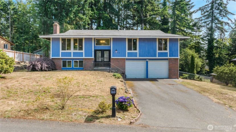 Property photo for 5194 Granada Place Se, Port Orchard