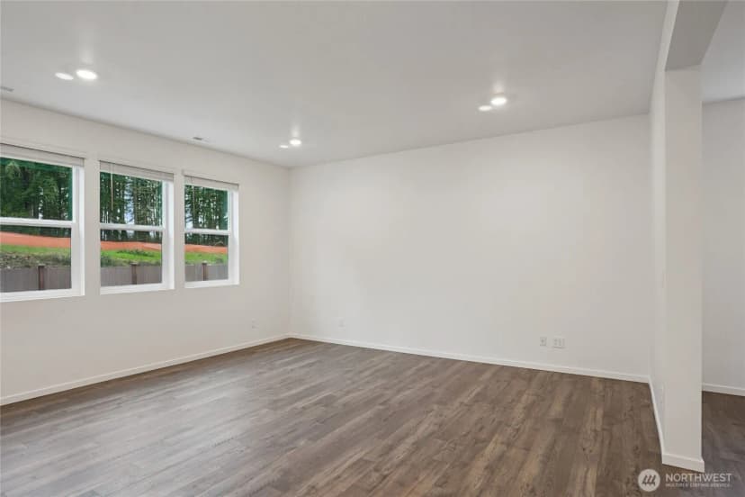Property photo for 10812 188th Street E #1036, Puyallup photo 7