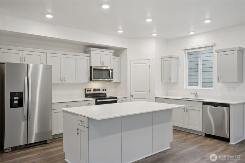 Property photo for 10812 188th Street E #1036, Puyallup photo 13
