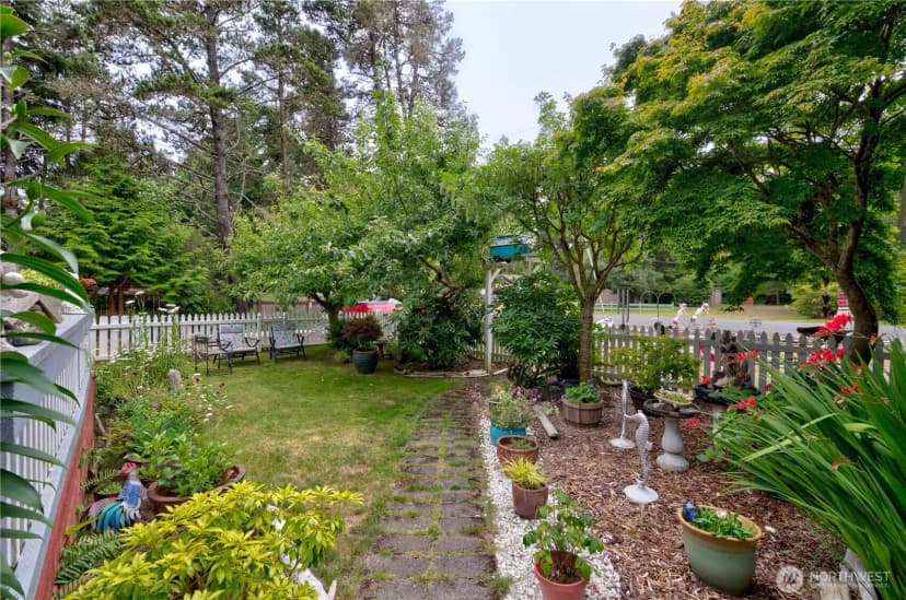 Property photo for 29612 M Place, Ocean Park photo 31