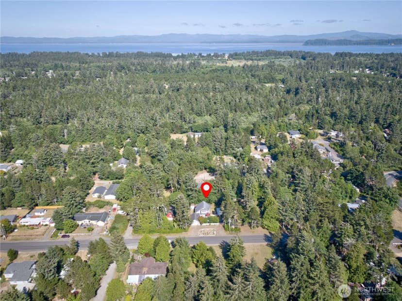 Property photo for 29612 M Place, Ocean Park photo 9