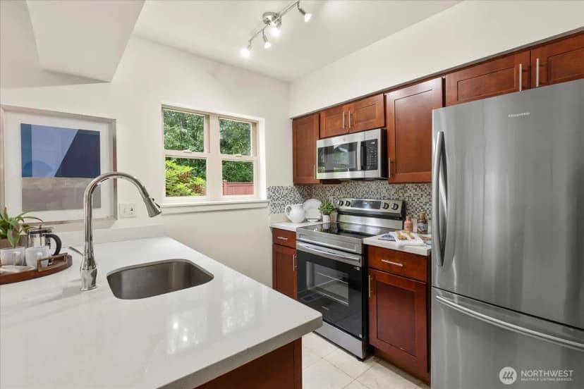 Property photo for 9003 158th Place Ne #2502, Redmond photo 13