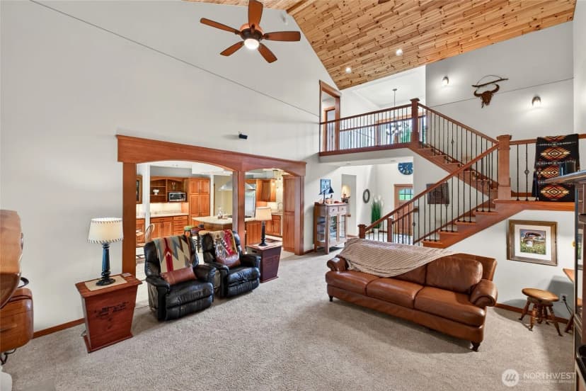 Property photo for 304 Antonie Avenue N, Eatonville photo 12