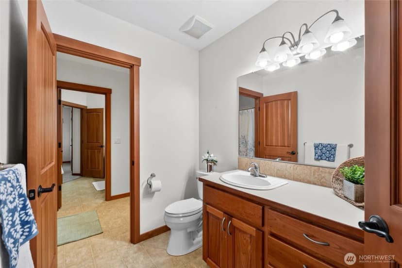 Property photo for 304 Antonie Avenue N, Eatonville photo 29
