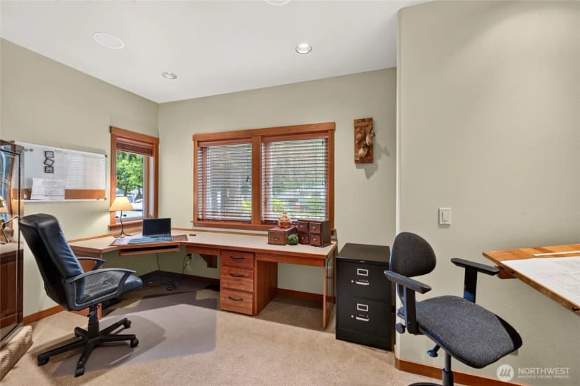 Property photo for 304 Antonie Avenue N, Eatonville photo 22