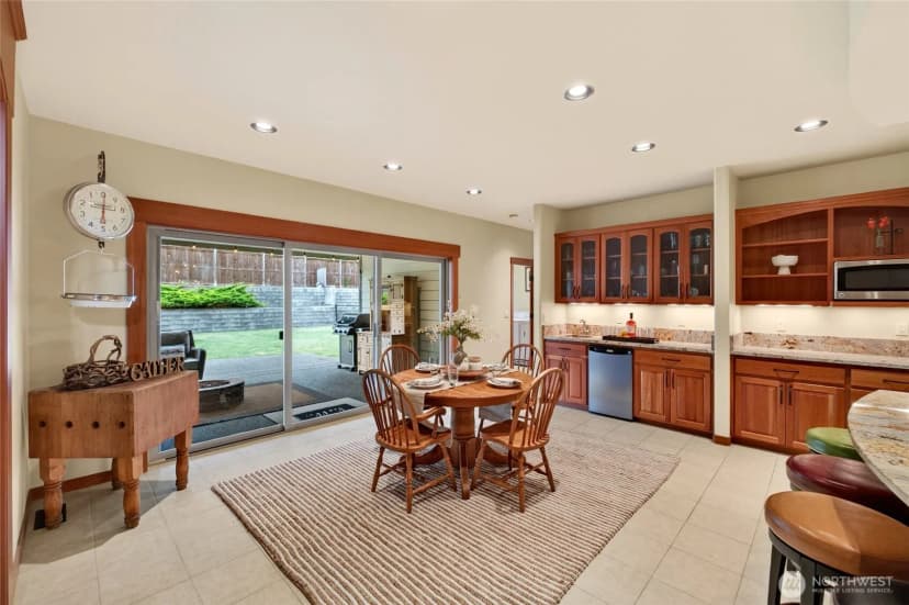 Property photo for 304 Antonie Avenue N, Eatonville photo 9