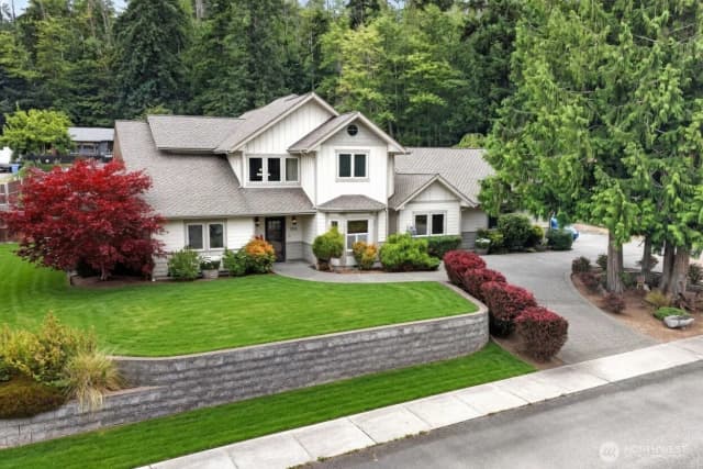 Property photo for 304 Antonie Avenue N, Eatonville