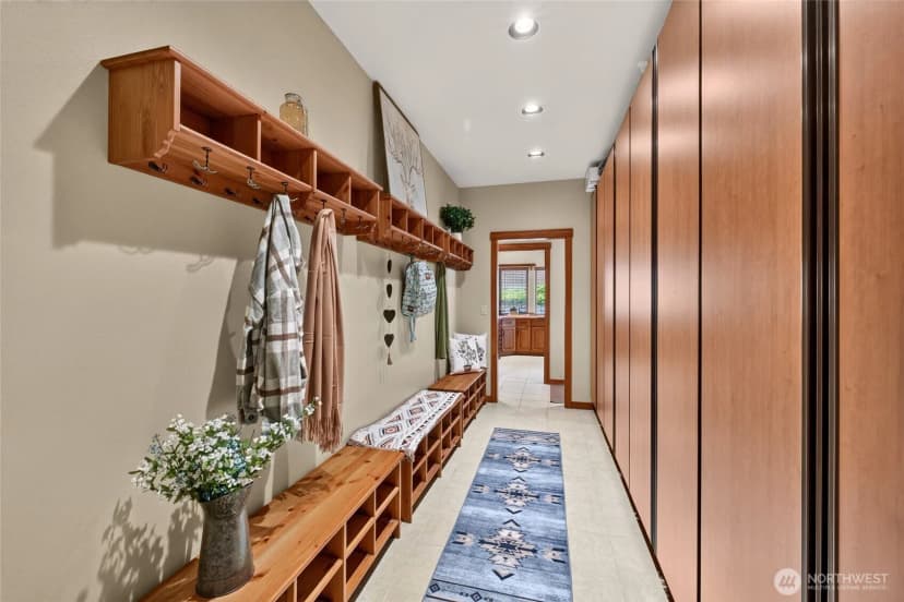 Property photo for 304 Antonie Avenue N, Eatonville photo 24
