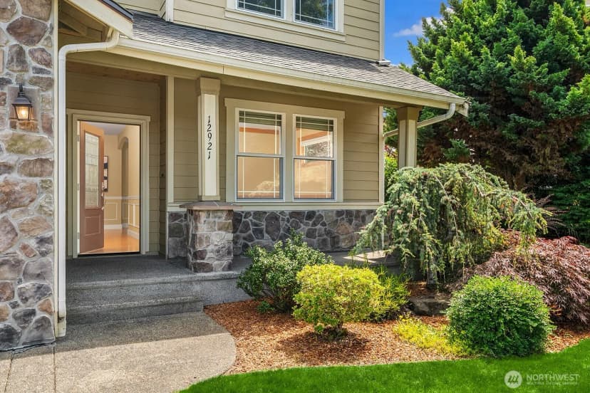 Property photo for 12921 195th Avenue Ct E, Bonney Lake photo 4