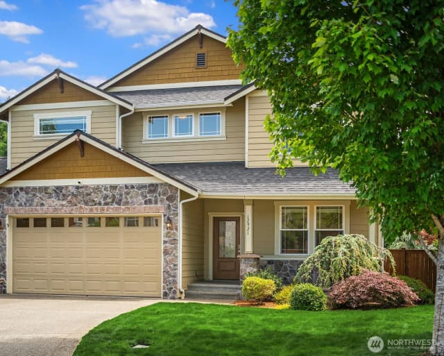 Property photo for 12921 195th Avenue Ct E, Bonney Lake photo 3