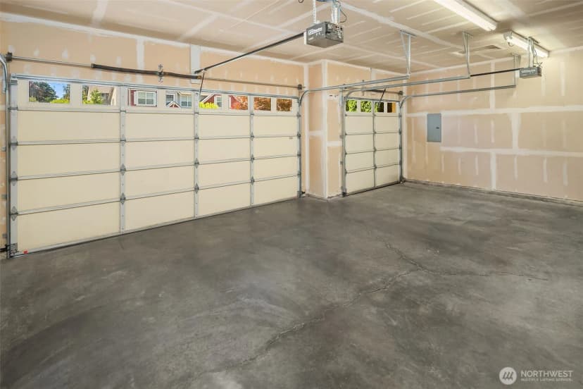 Property photo for 12921 195th Avenue Ct E, Bonney Lake photo 34