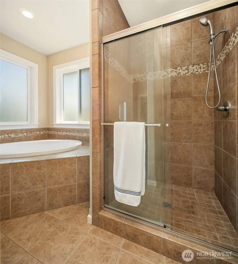 Property photo for 12921 195th Avenue Ct E, Bonney Lake photo 20