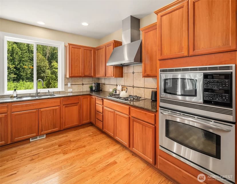 Property photo for 12921 195th Avenue Ct E, Bonney Lake photo 13