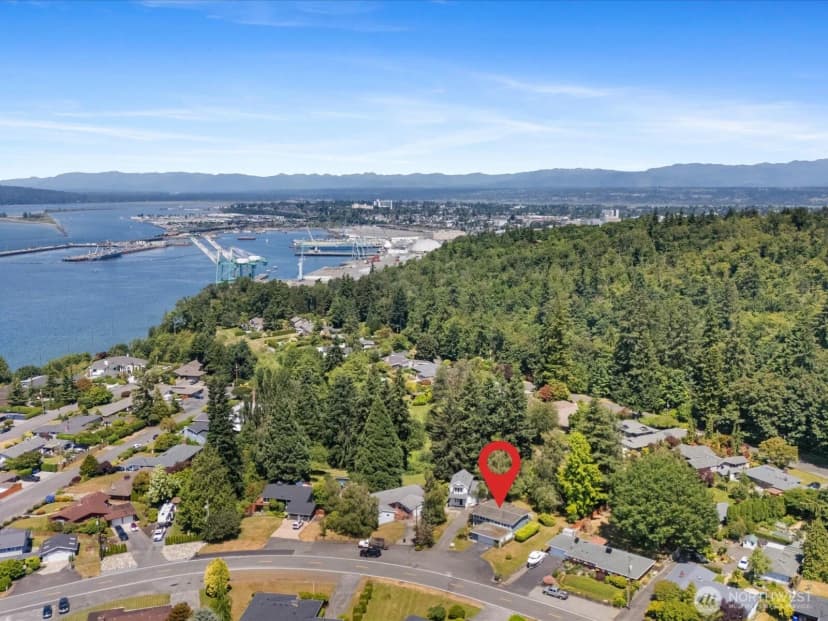 Property photo for 817 Olympic Boulevard #a, Everett photo 32