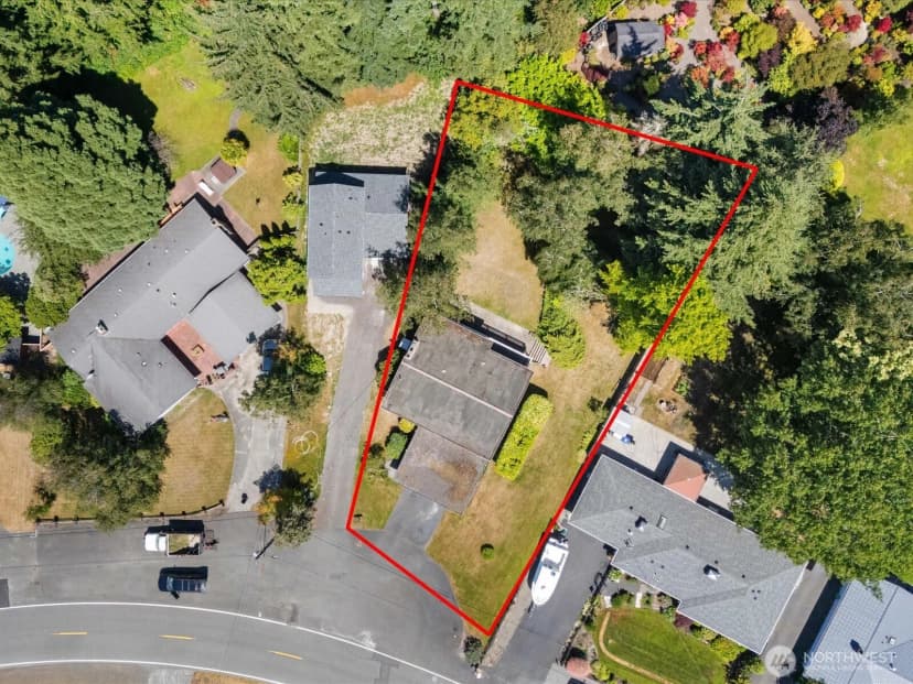 Property photo for 817 Olympic Boulevard #a, Everett photo 33