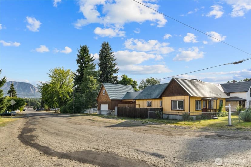 Property photo for 301 W 4th Street, Cle Elum photo 26