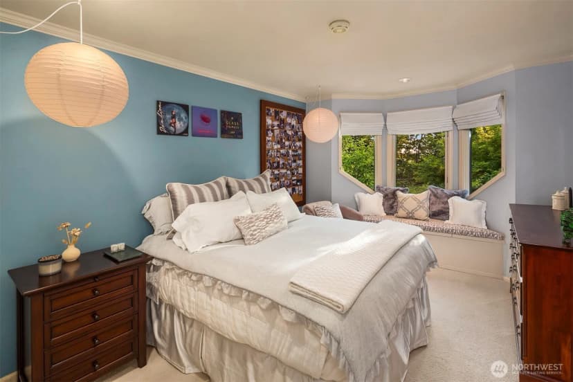 Property photo for 4140 W Mercer, Mercer Island photo 28