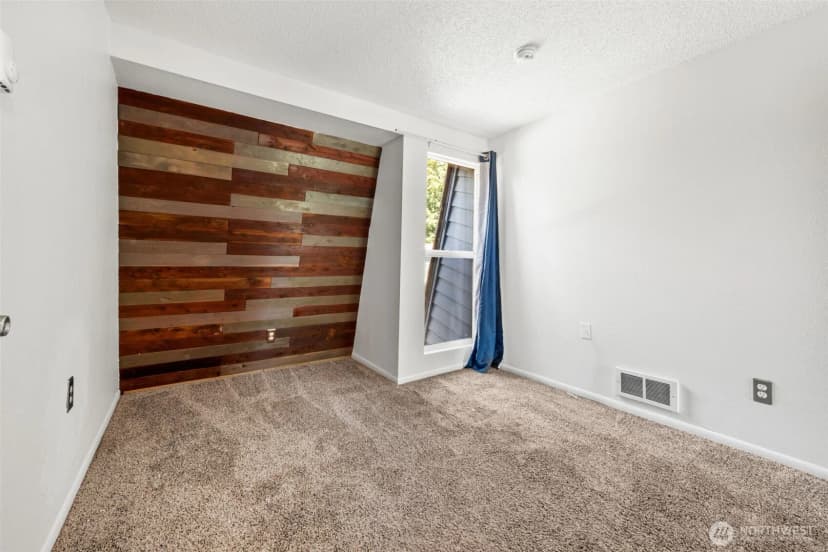 Property photo for 720 141st Lane Se #713, Bellevue photo 23
