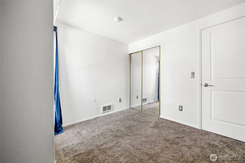 Property photo for 720 141st Lane Se #713, Bellevue photo 24