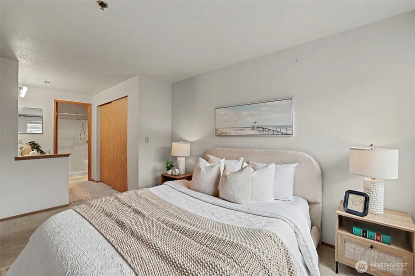 Property photo for 28610 16th Avenue S #202, Federal Way photo 11