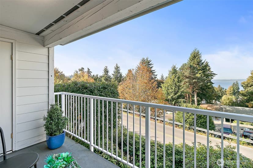 Property photo for 28610 16th Avenue S #202, Federal Way photo 18