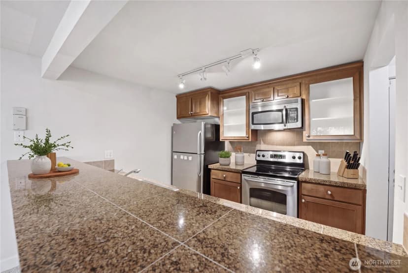 Property photo for 300 N 130th Street #2303, Seattle photo 7