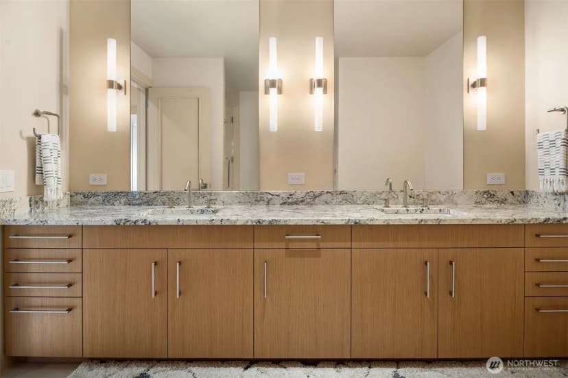 Property photo for 3445 Hunts Point Road, Hunts Point photo 7