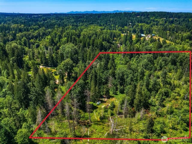 Property photo for 13522 198th Avenue Ne, Woodinville photo 3