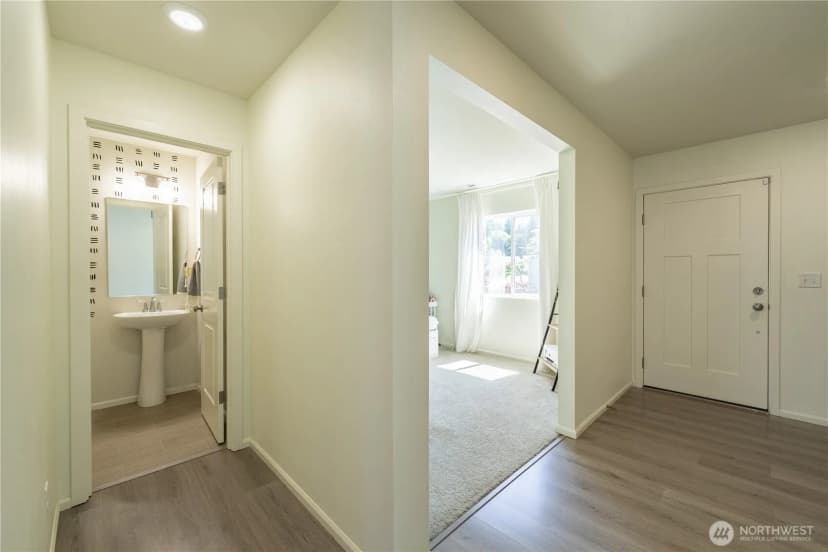 Property photo for 9219 Verbena Street Se, Tumwater photo 5